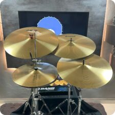 Kit de Pratos Waldman Bang Com Sonoridade Brilhante e Melodioso em Liga Brass (14"/14"/16"/18"/20")